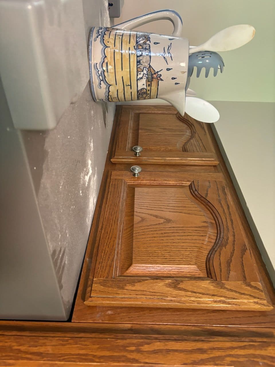 Gallery photos for Elegant Cabinetry Crafted with Precision: Image #2