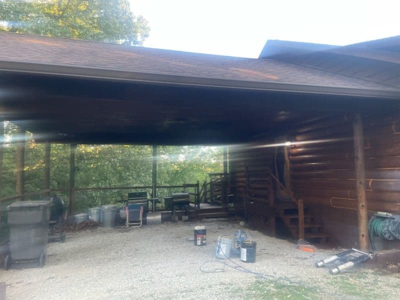 Gallery photos for Expert Log Cabin Staining for Timeless Beauty: Image #1